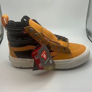 Vans SK8-Hi Mte 2.0 NWT-men 7.5 / women 9‎